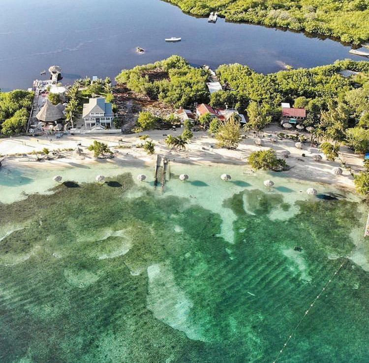 The Venue - Utila Hostel Luaran gambar