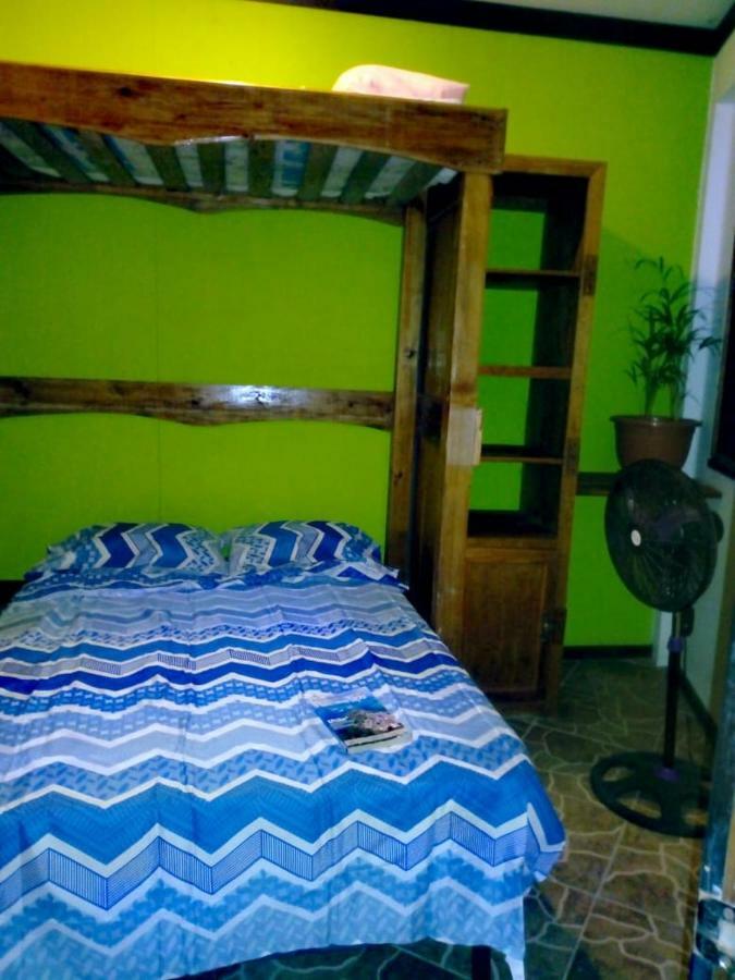 The Venue - Utila Hostel Luaran gambar