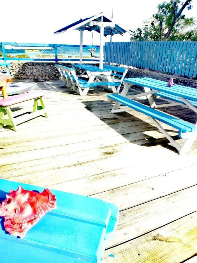 The Venue - Utila Hostel Luaran gambar